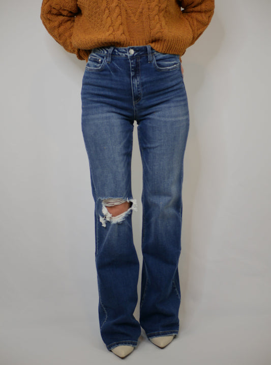 Danita 90's Distressed Knee Jean