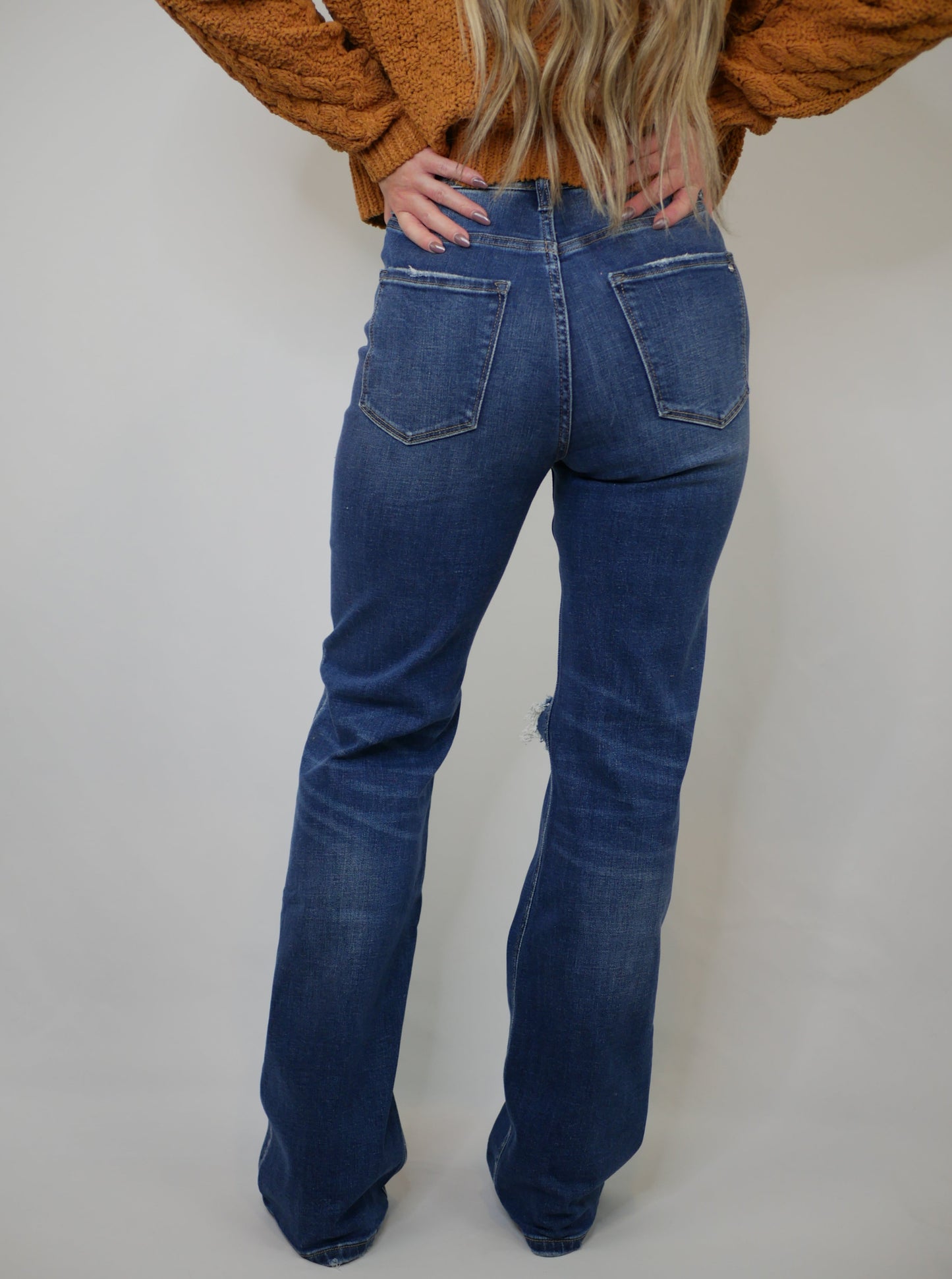 Danita 90's Distressed Knee Jean